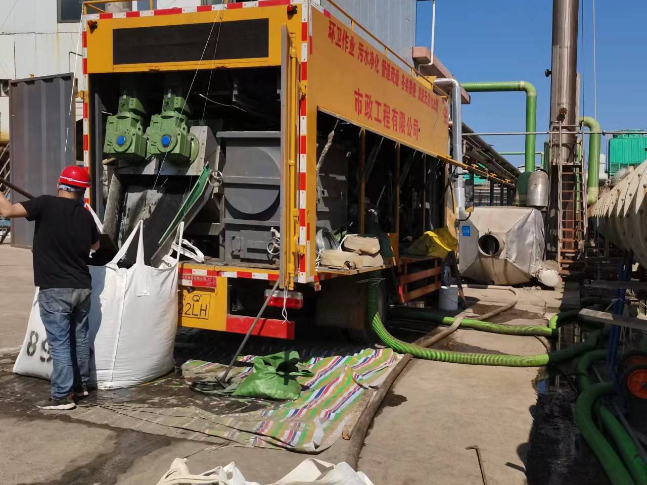 正定淤泥压干处理